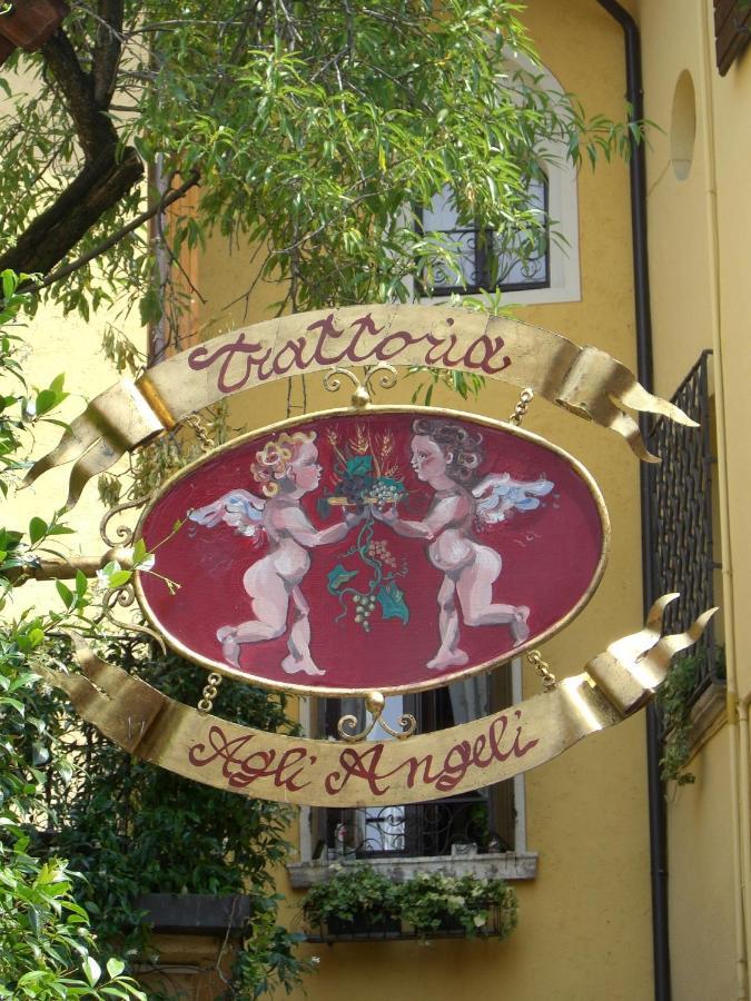 Locanda Agli Angeli Gardone Riviera Eksteriør billede